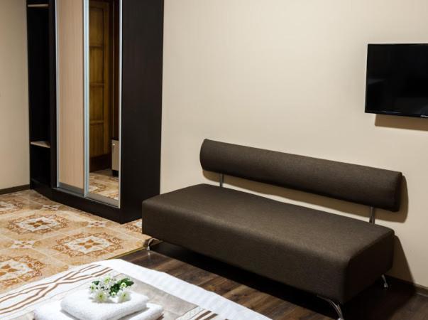 Hotel 7/24 Бровари Екстериор снимка