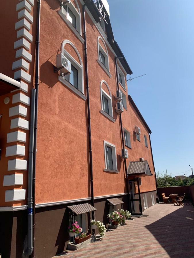 Hotel 7/24 Бровари Екстериор снимка